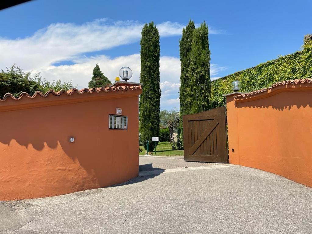 Garda Golf Country Chic Home سويانو ديل لاغو المظهر الخارجي الصورة